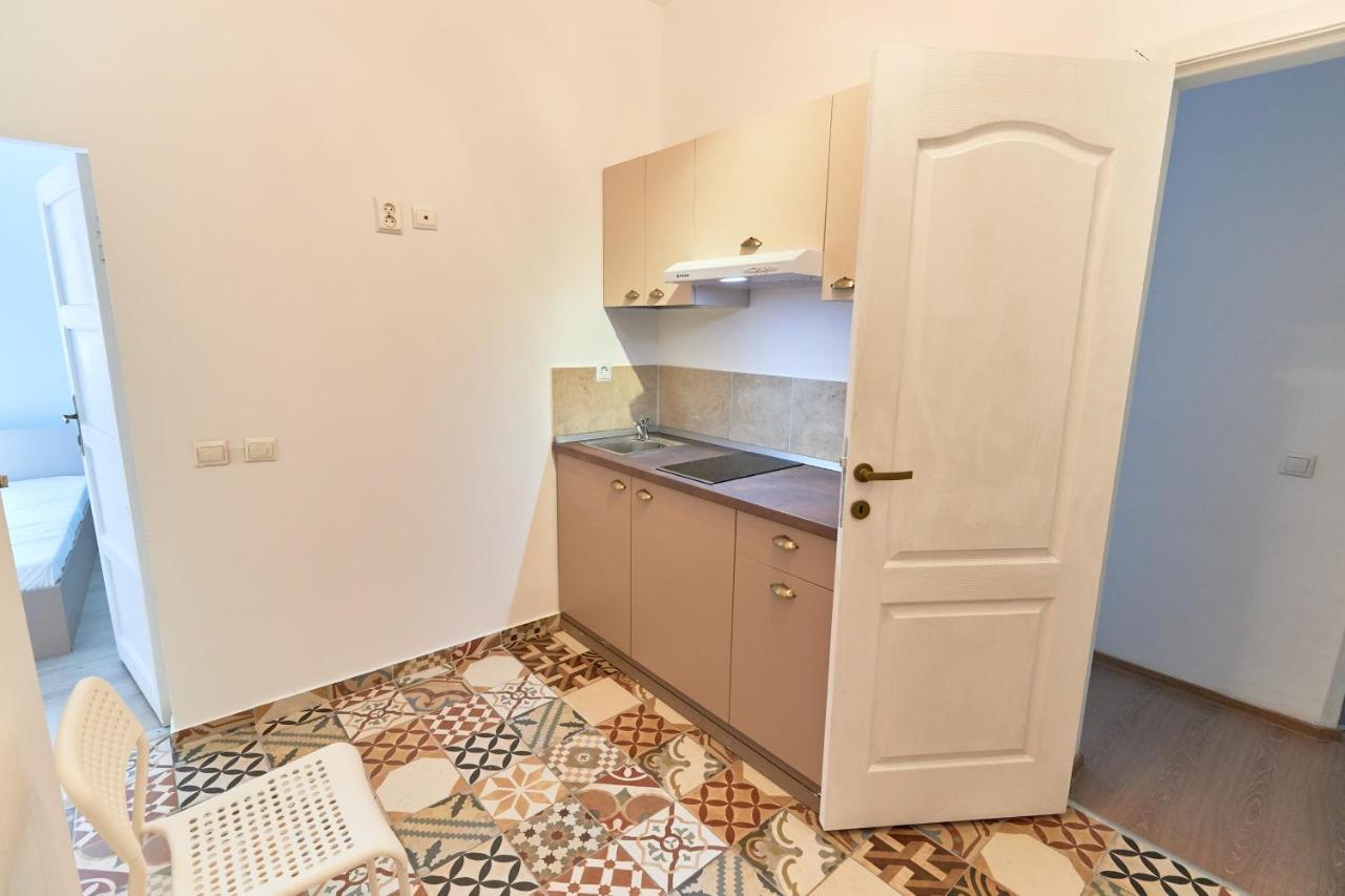 Stanford Aparthotel Gara De Nord Букурещ Екстериор снимка