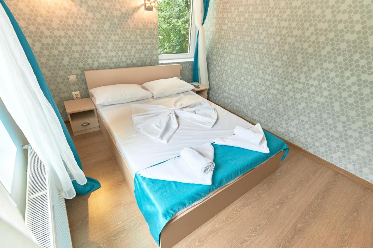 Stanford Aparthotel Gara De Nord Букурещ Екстериор снимка