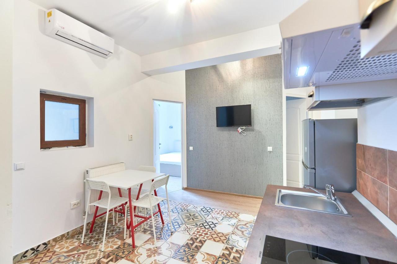 Stanford Aparthotel Gara De Nord Букурещ Екстериор снимка