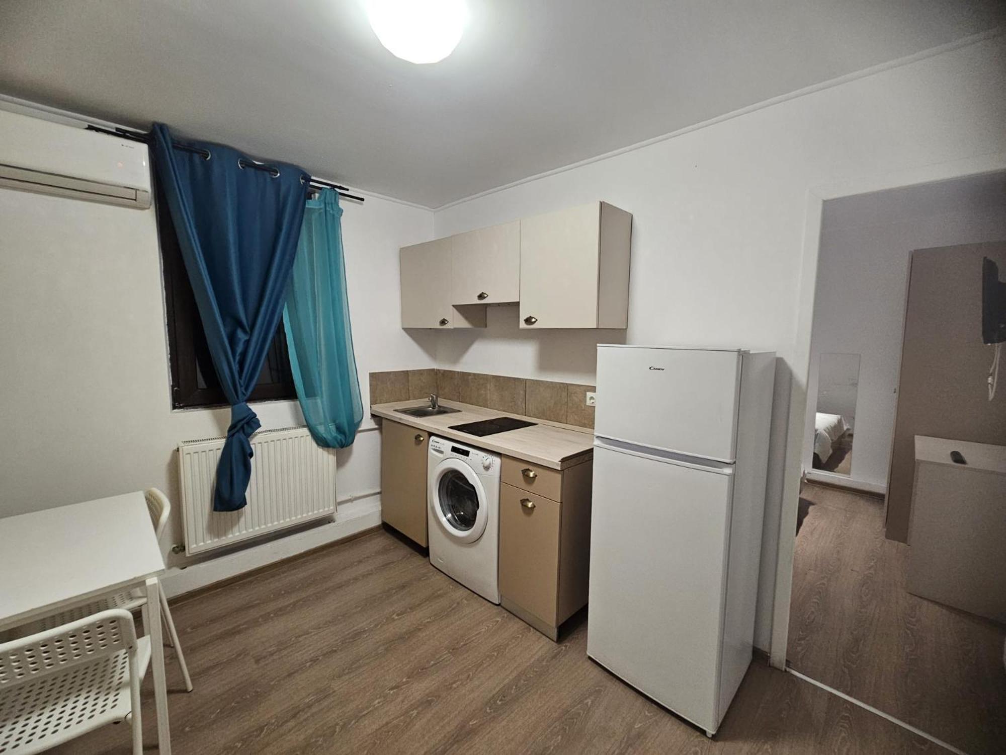 Stanford Aparthotel Gara De Nord Букурещ Екстериор снимка