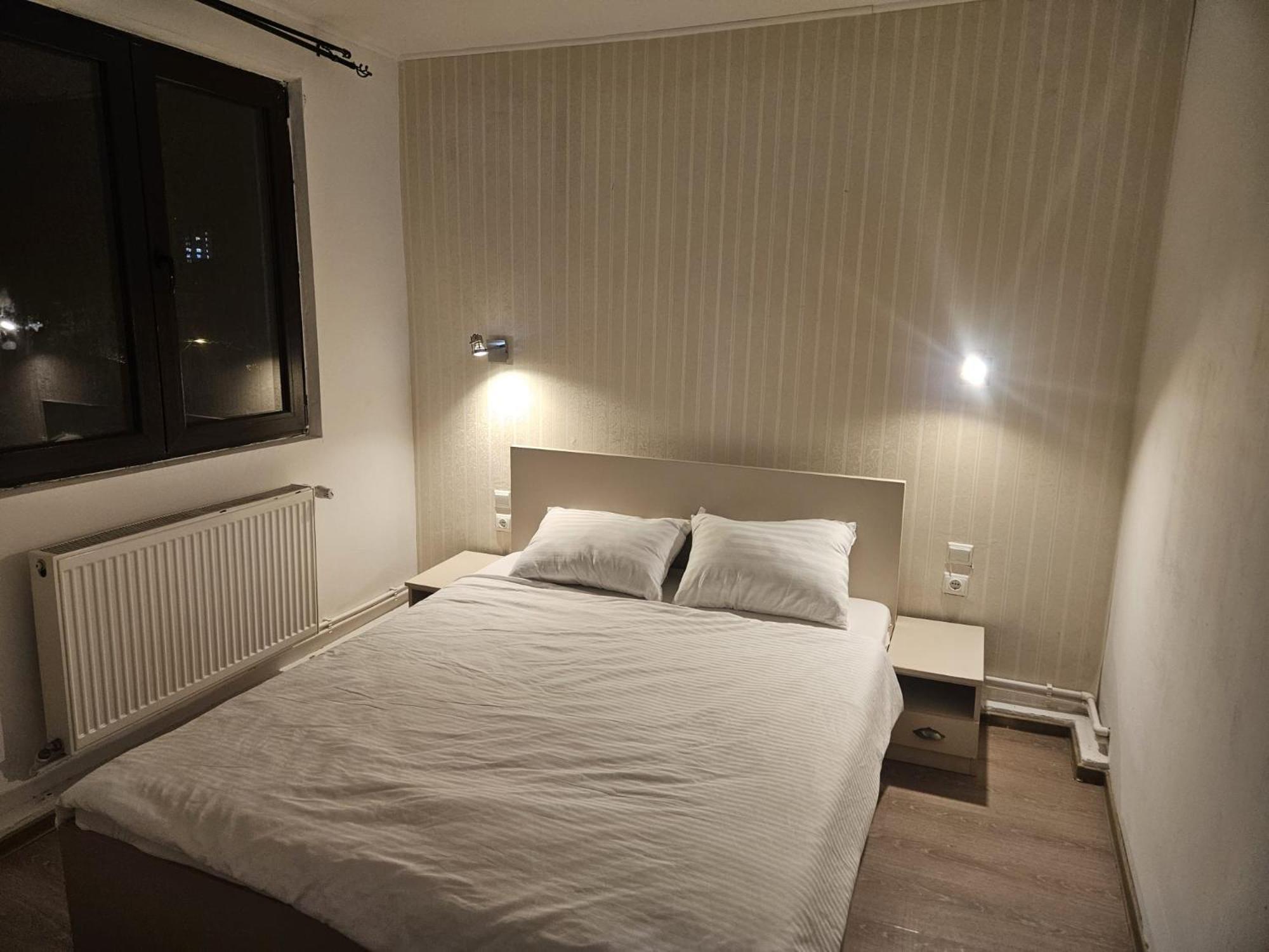 Stanford Aparthotel Gara De Nord Букурещ Екстериор снимка